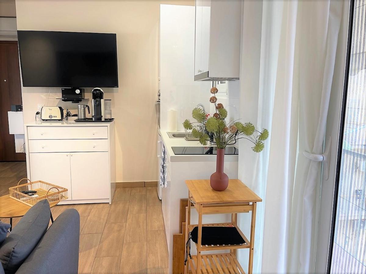 Reeva 55 Appartement Athene Buitenkant foto