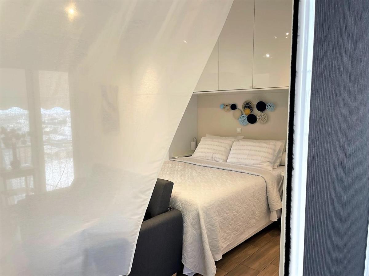 Reeva 55 Appartement Athene Buitenkant foto